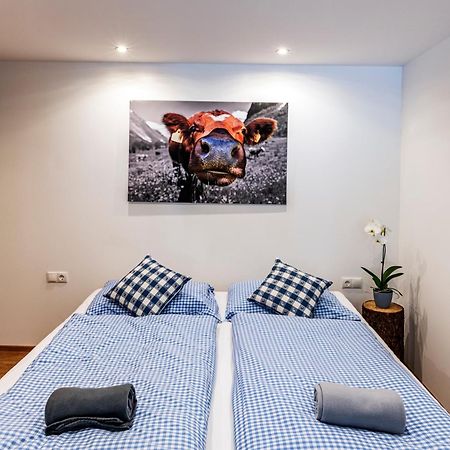 Haus Silvretta Nova Lägenhet Tschagguns Exteriör bild