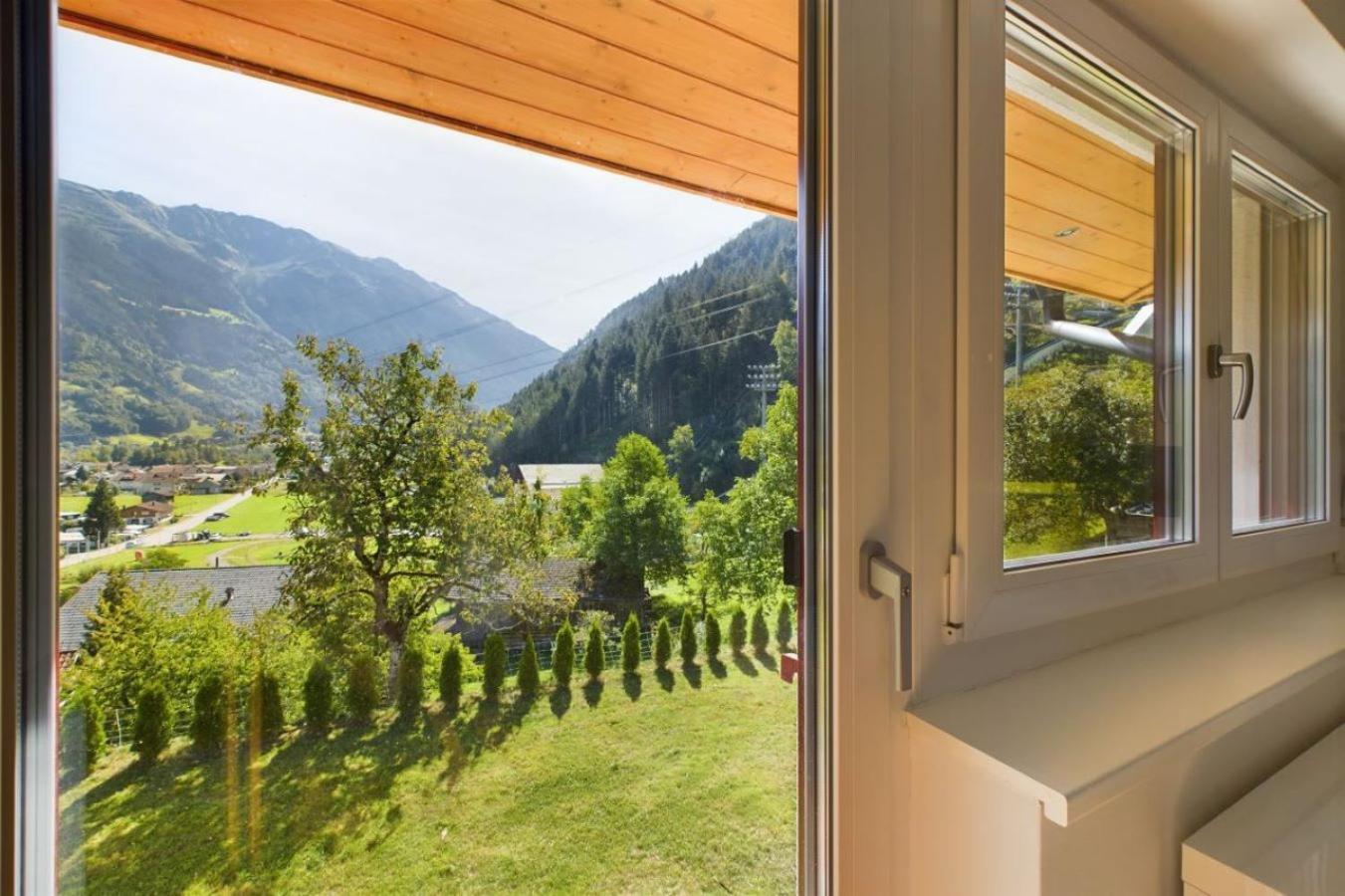 Haus Silvretta Nova Lägenhet Tschagguns Exteriör bild